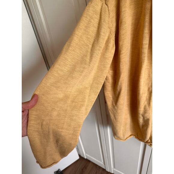 Free People Button Down Sweater Size Medium - Picture 4 of 8